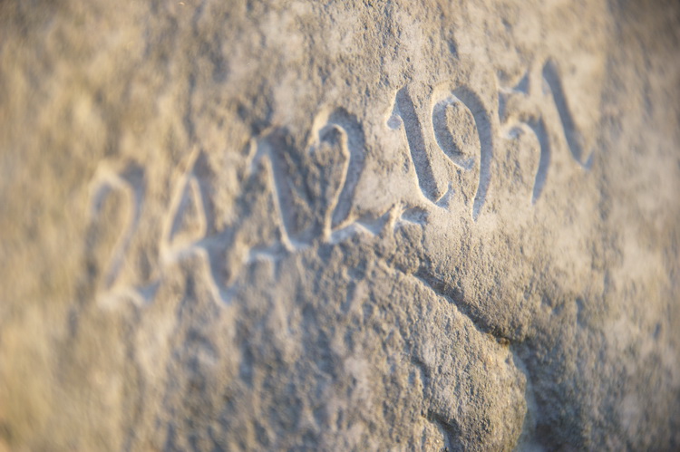 Inschrift - Granit © Katharina Hansen-Gluschitz